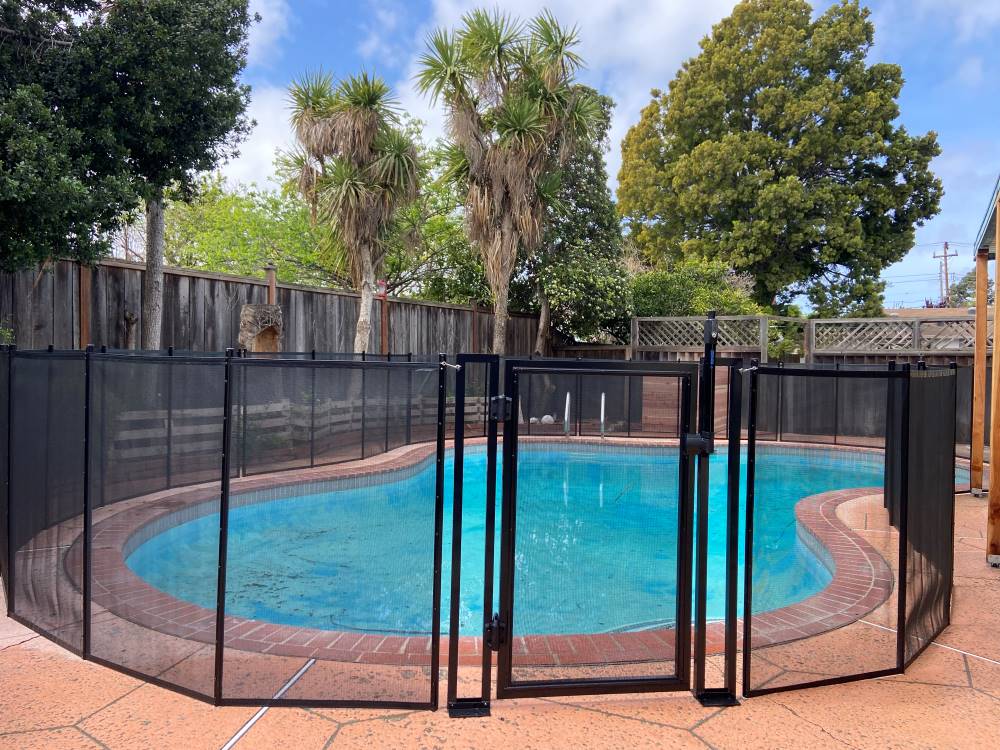 Baby Barrier® Pool Fence Gate Baby Barrier® Pool Fence of San Jose