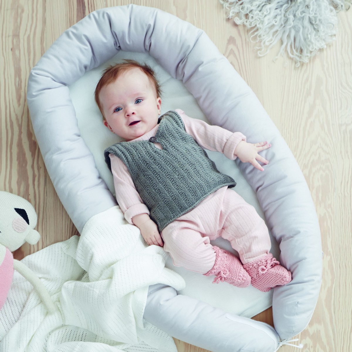 Babynestjes lief maar gebruik ze wel veilig[en]babynest; cute but use