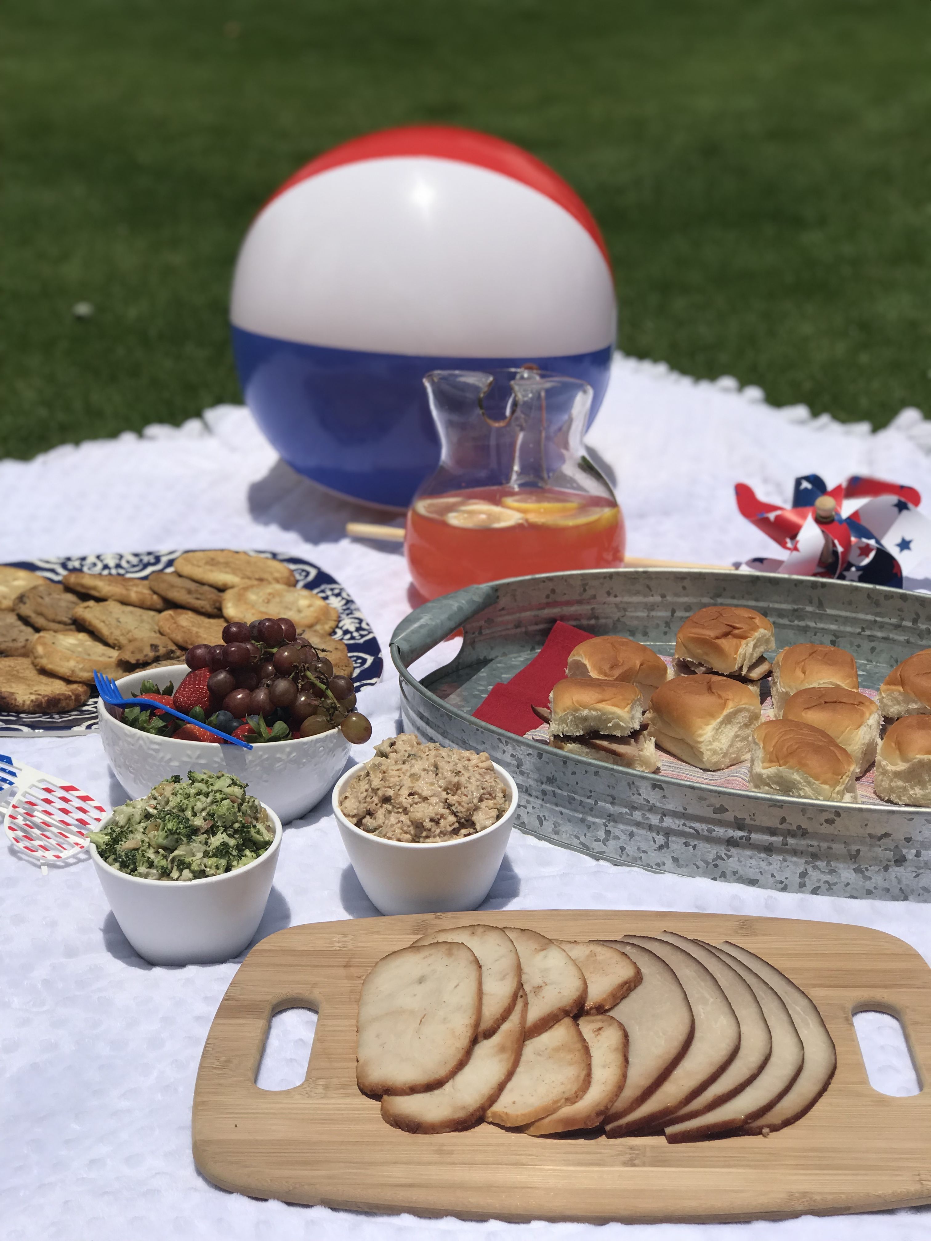 The Best Finger Foods For Your Picnic Caffe Baci