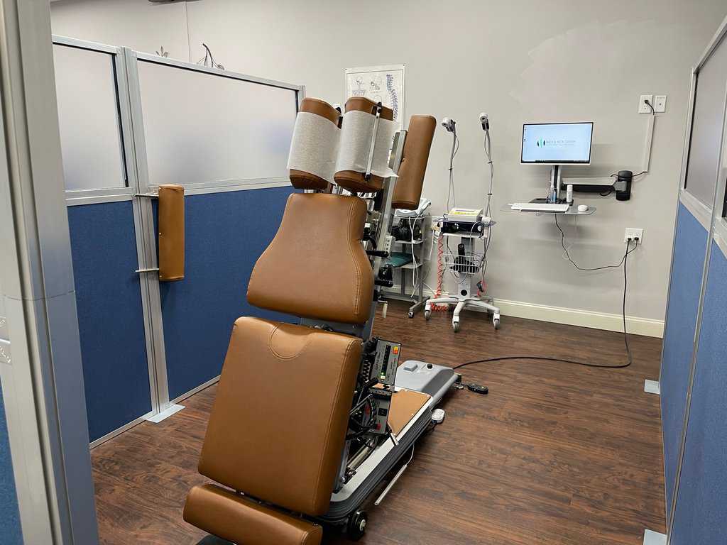 Gallery Back and Neck Center of NJ