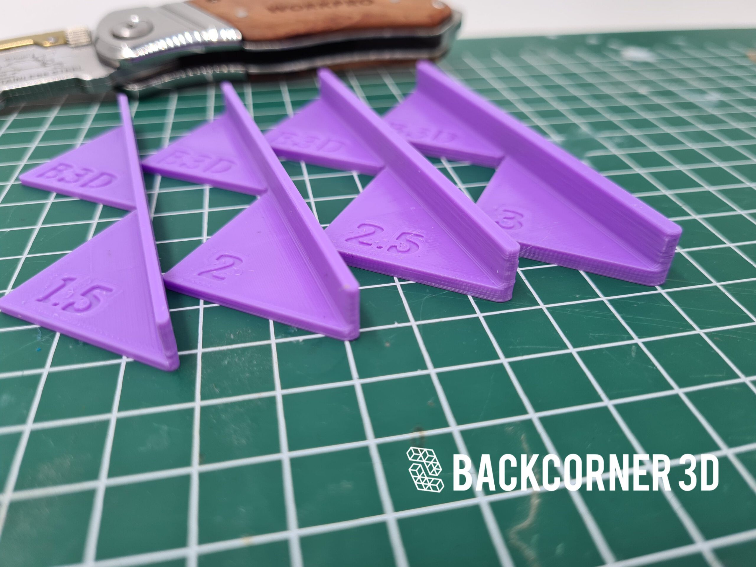 Corner Cutting Tool for Bookbinding Backcorner 3D