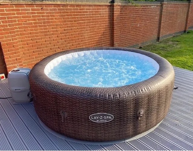 5 Reasons to Consider Inflatable Hot Tub Hire for Your Next Event Back Garden Bubbles