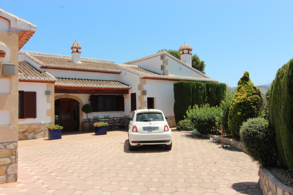 Villa in Javea La Lluca for sale in Alicante Costa Blanca Spain