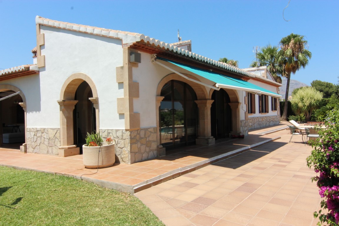 Villa in Javea La Lluca for sale in Alicante Costa Blanca Spain