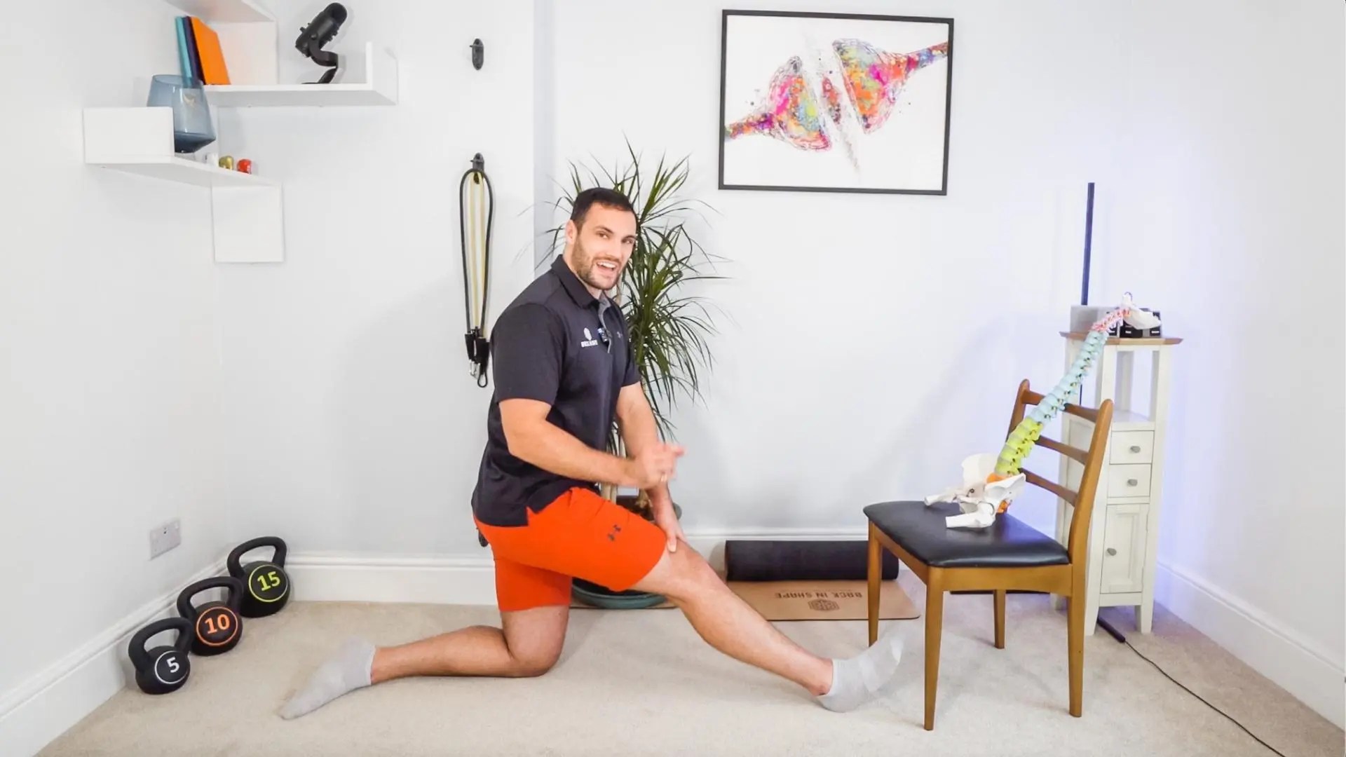 How To Do A Kneeling Hamstring Stretch If You Have Back Pain Back In