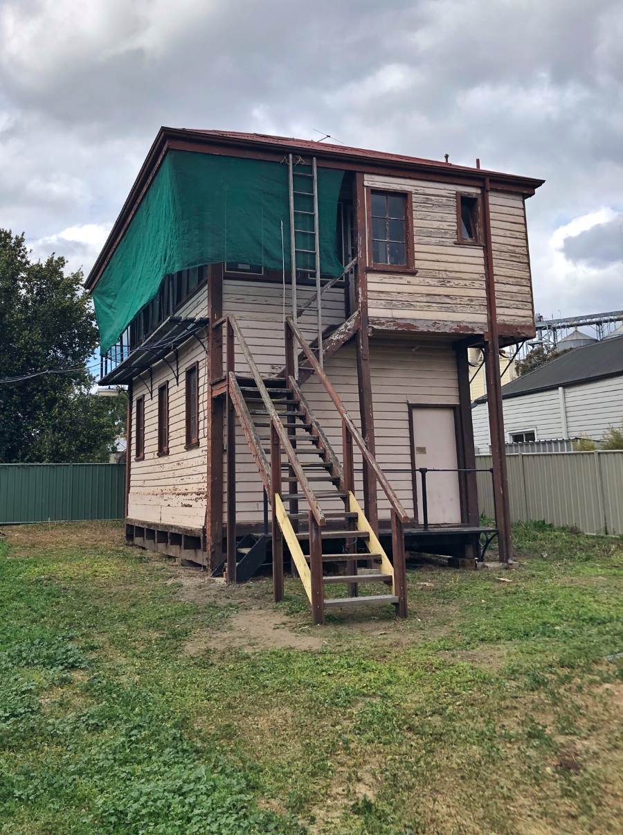 Ex Bendigo Signal Box for sale