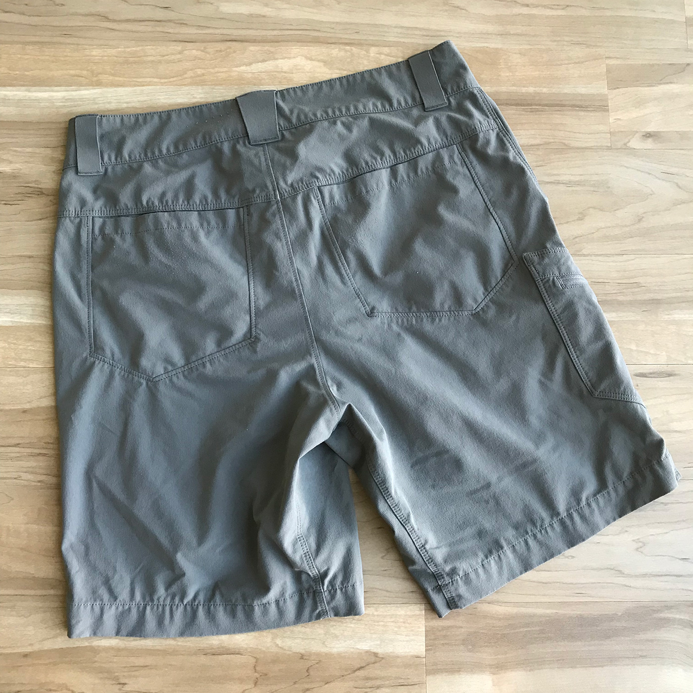 Outdoor Research Men's Ferrosi Shorts (8" inseam) Size 30