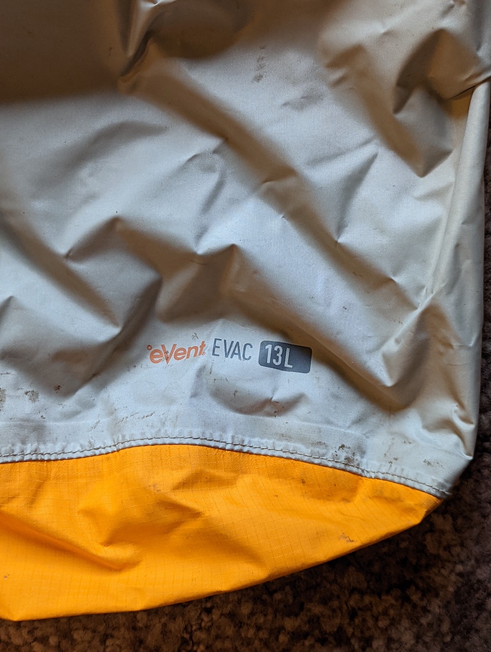 Flicker UL Wide Quilt Sleeping Bag 20 degree, 950+ goose down