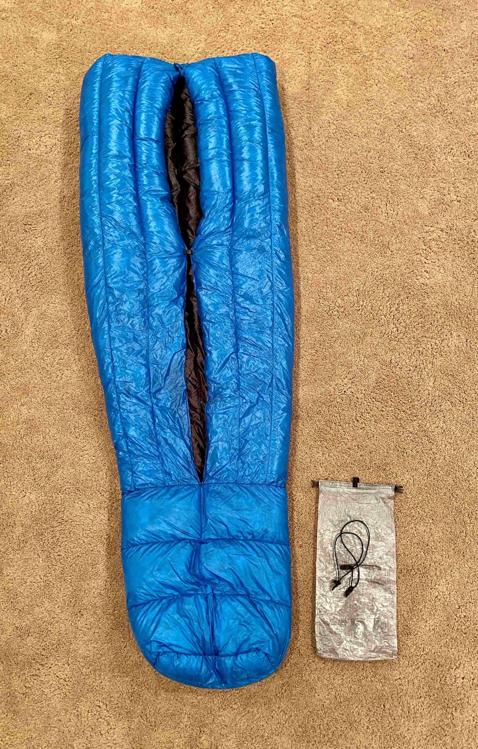 SOLD Zpacks 30F Solo Quilt Medium/Standard 2022 Model Azure