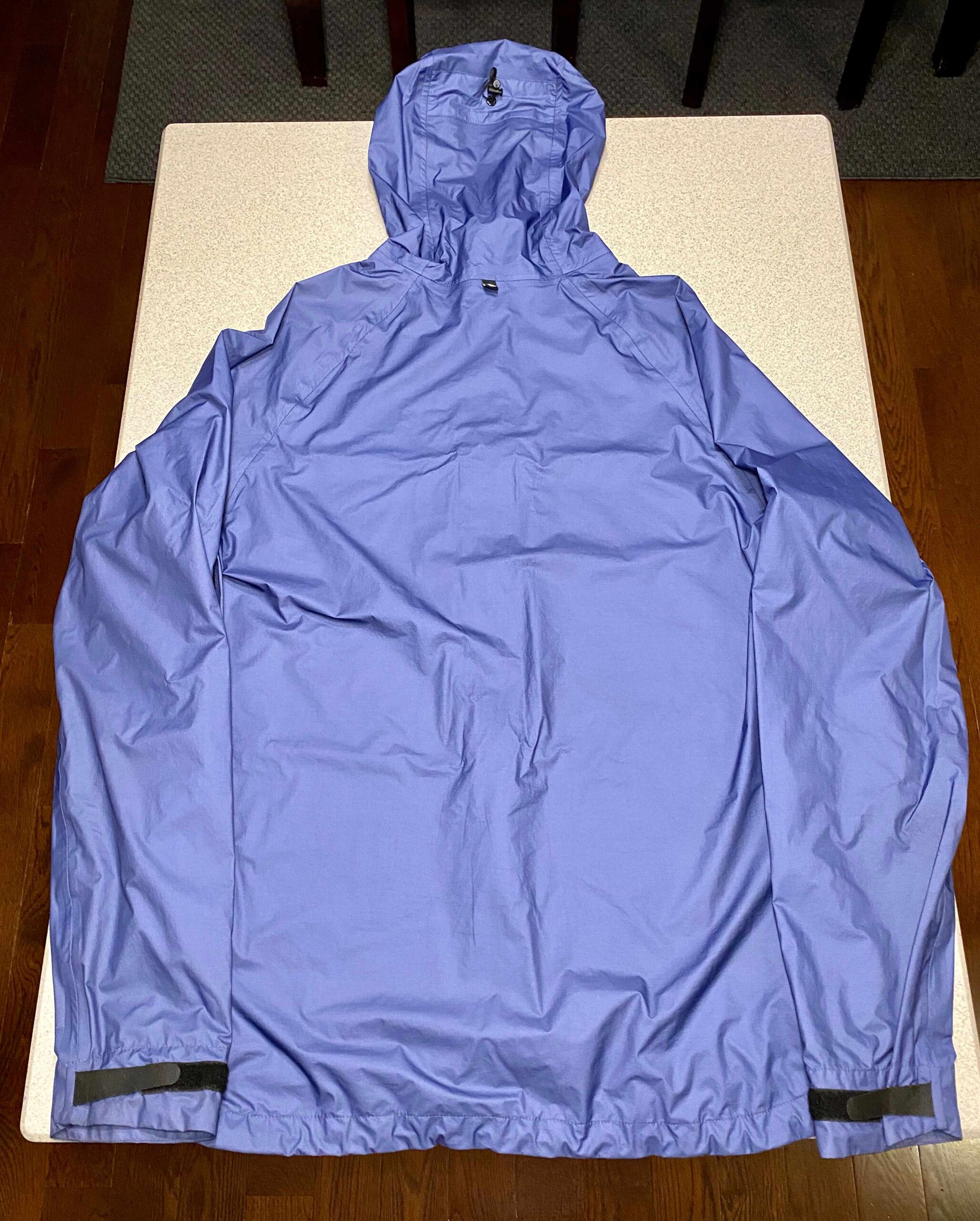 SOLD Enlightened Equipment Visp Rain Jacket Men's Medium Blue 5