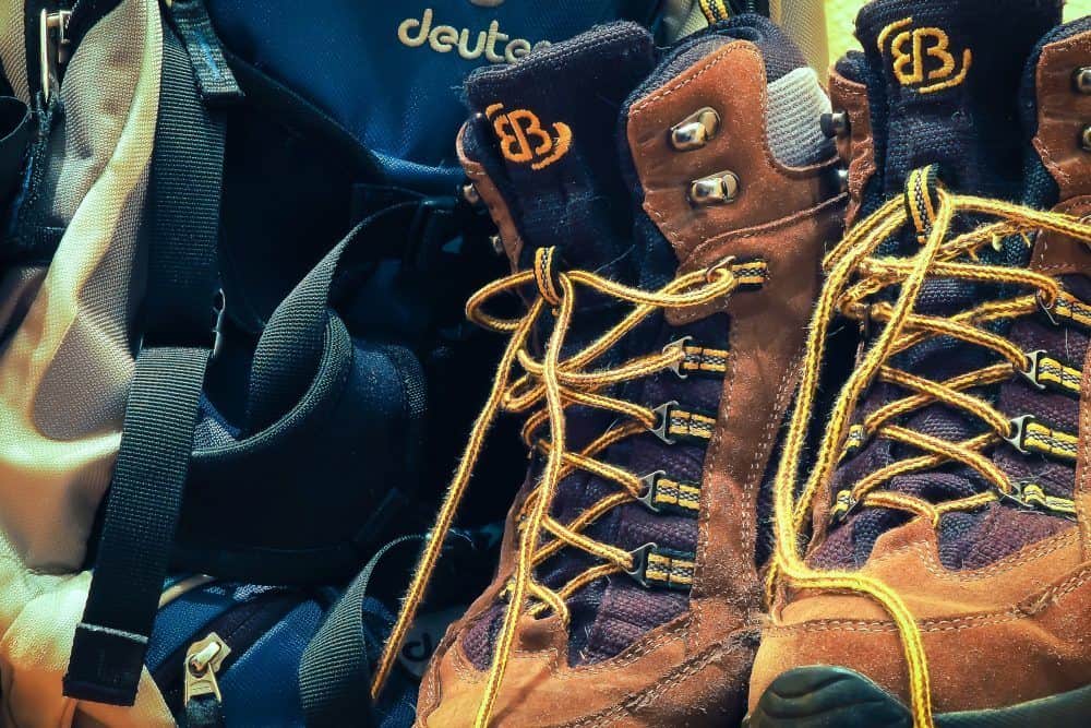 How to Fit a Backpack Backpacks Global