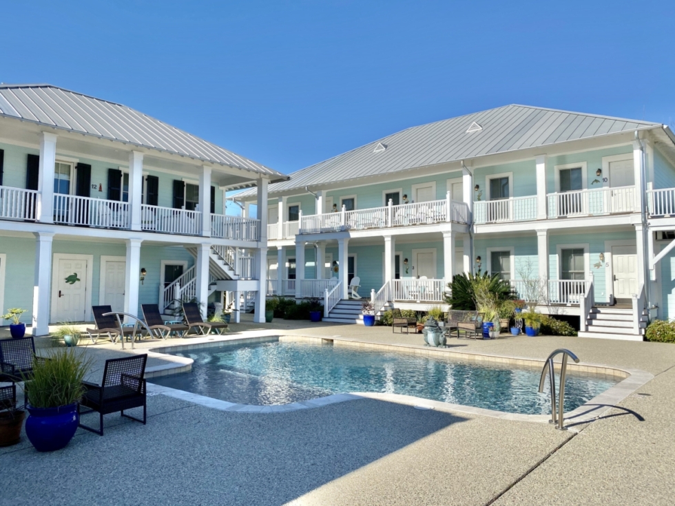 10 Distinctive Places to Stay on the Mississippi Gulf Coast