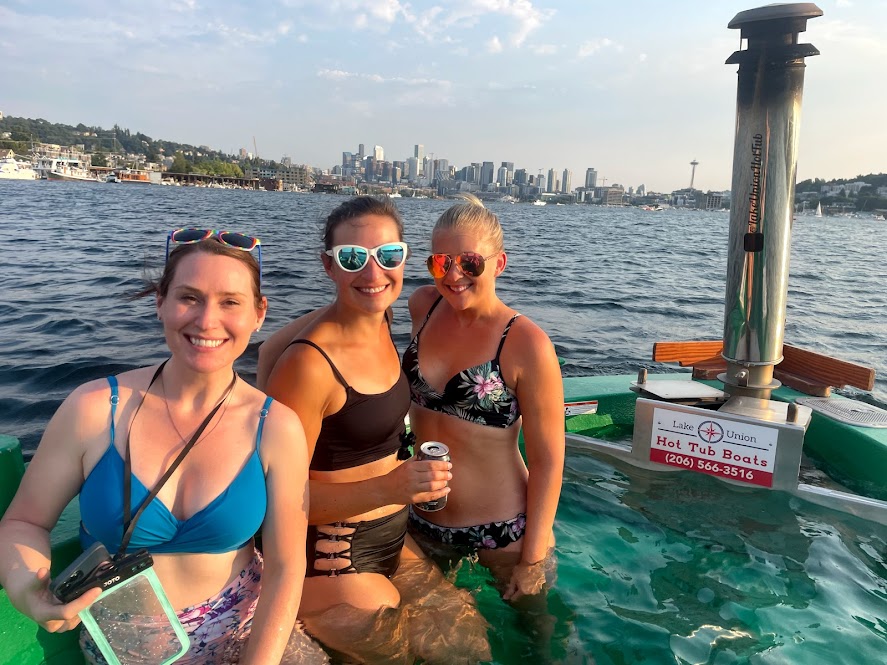 Review Seattle's Lake Union Hot Tub Boats Back to the Passport