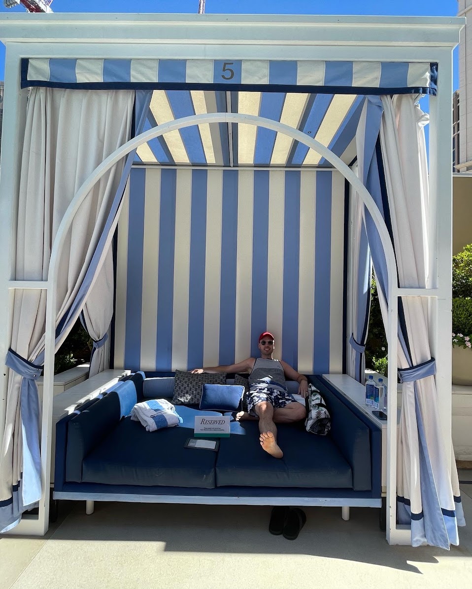 Las Vegas with friends travel itinerary Back to the Passport