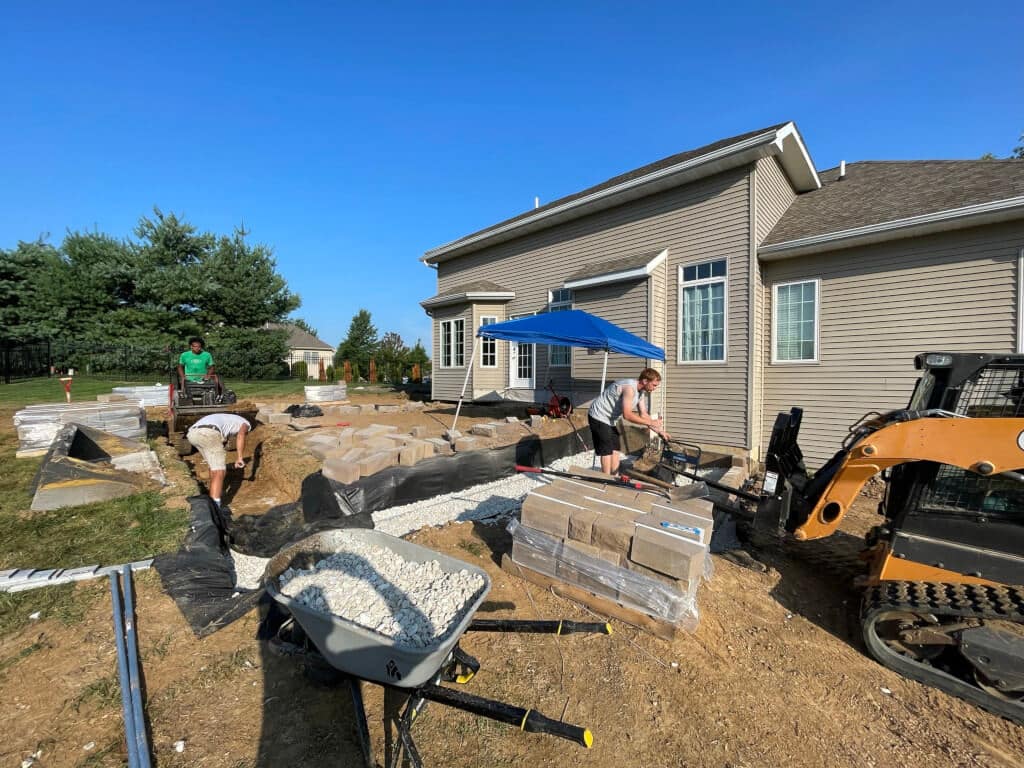 Hardscapes Quincy Il Backyard Barber Lawncare