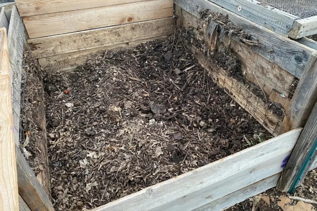 What Goes at the Bottom of a Compost Pile? 9 Things to Add Backyard
