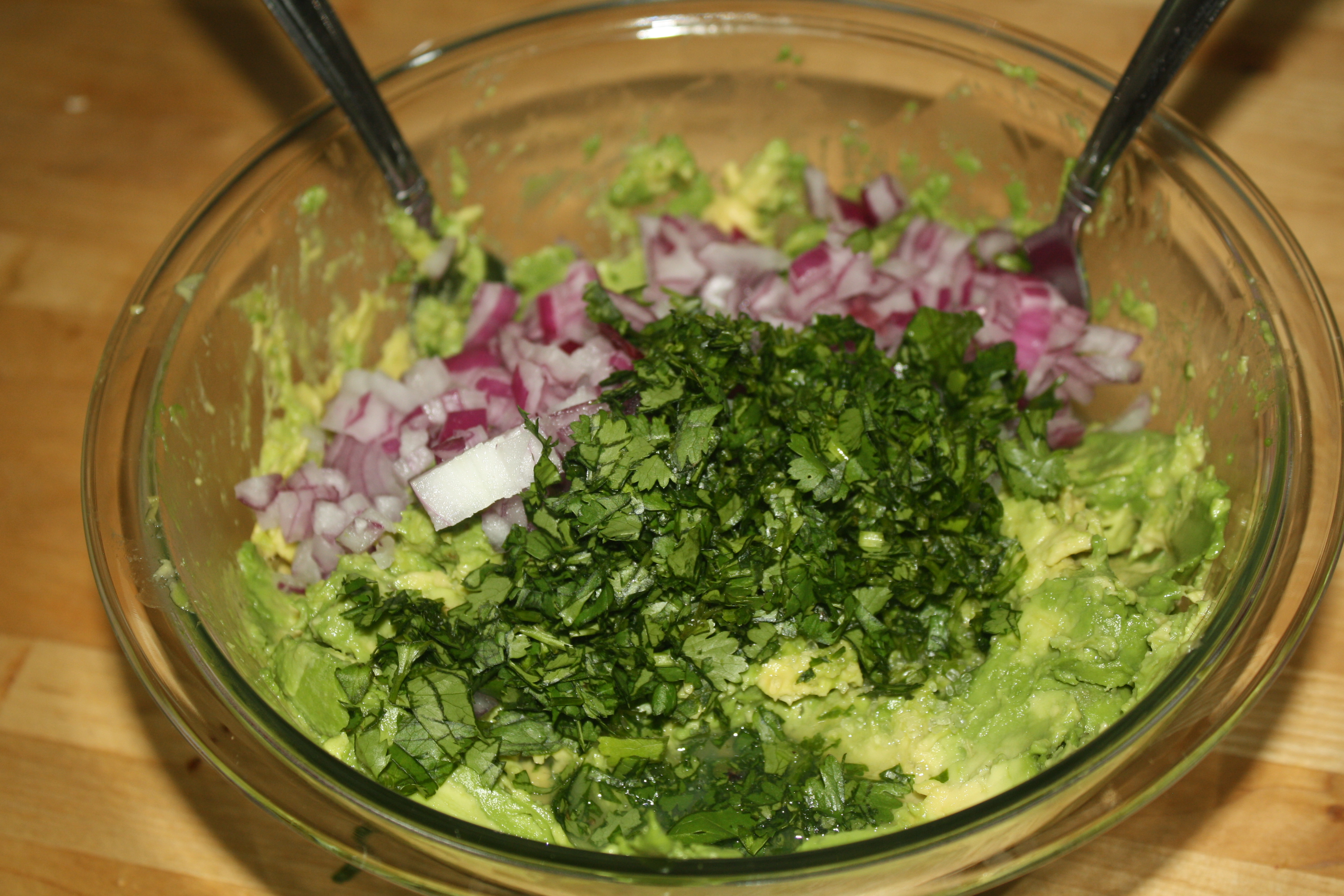 Partysize Chipotlestyle Guacamole Backyard Life BlogBackyard Life Blog