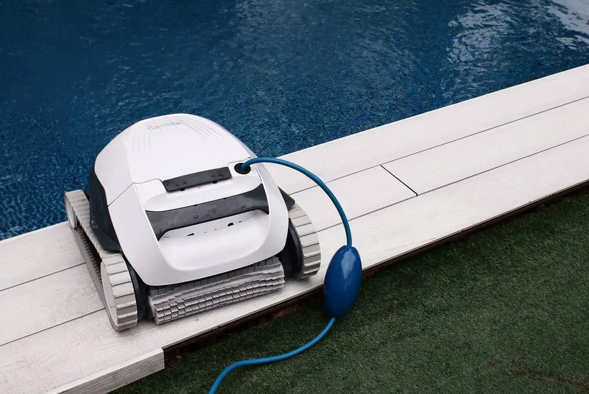Can You Leave a Robotic Pool Cleaner in a Pool? Why You Shouldn't