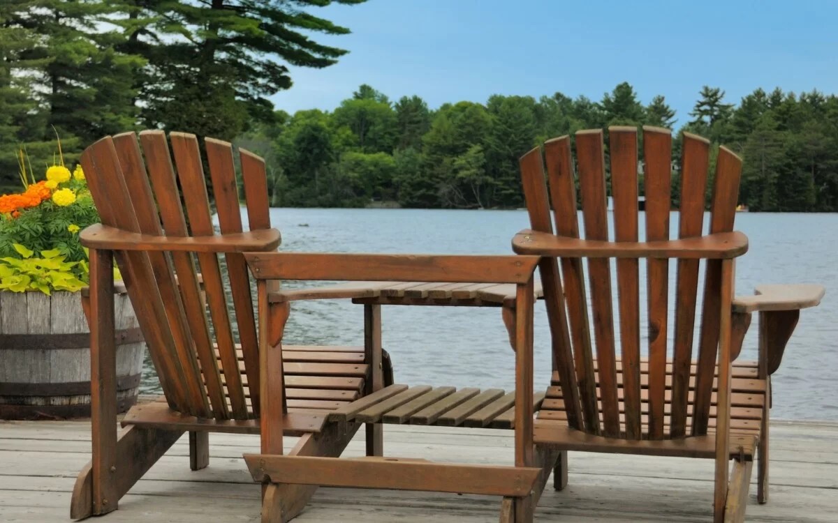 Is Eastern Red Cedar Good for Outdoor Furniture? BackYardWay