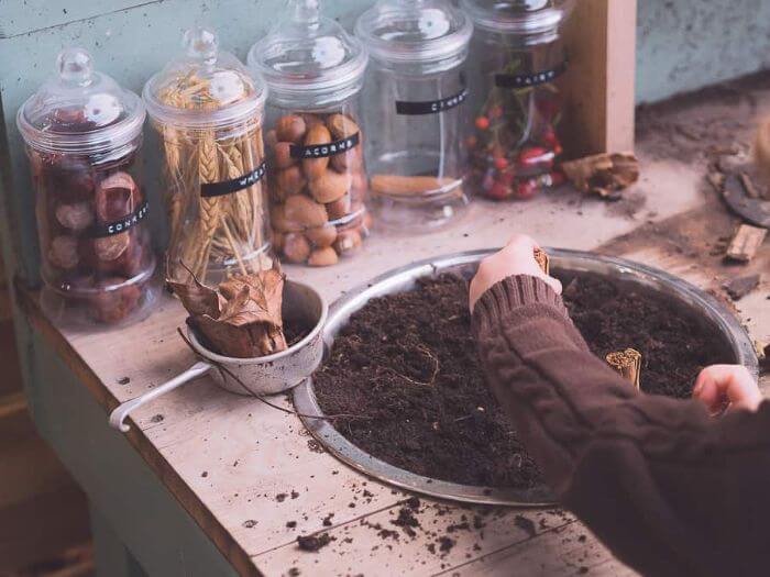 22 DIY Outdoor Mud Kitchen Ideas The Backyartisan