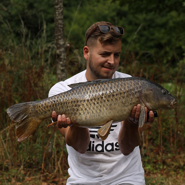 Surface Fishing & Float Fishing for Carp BadAngling