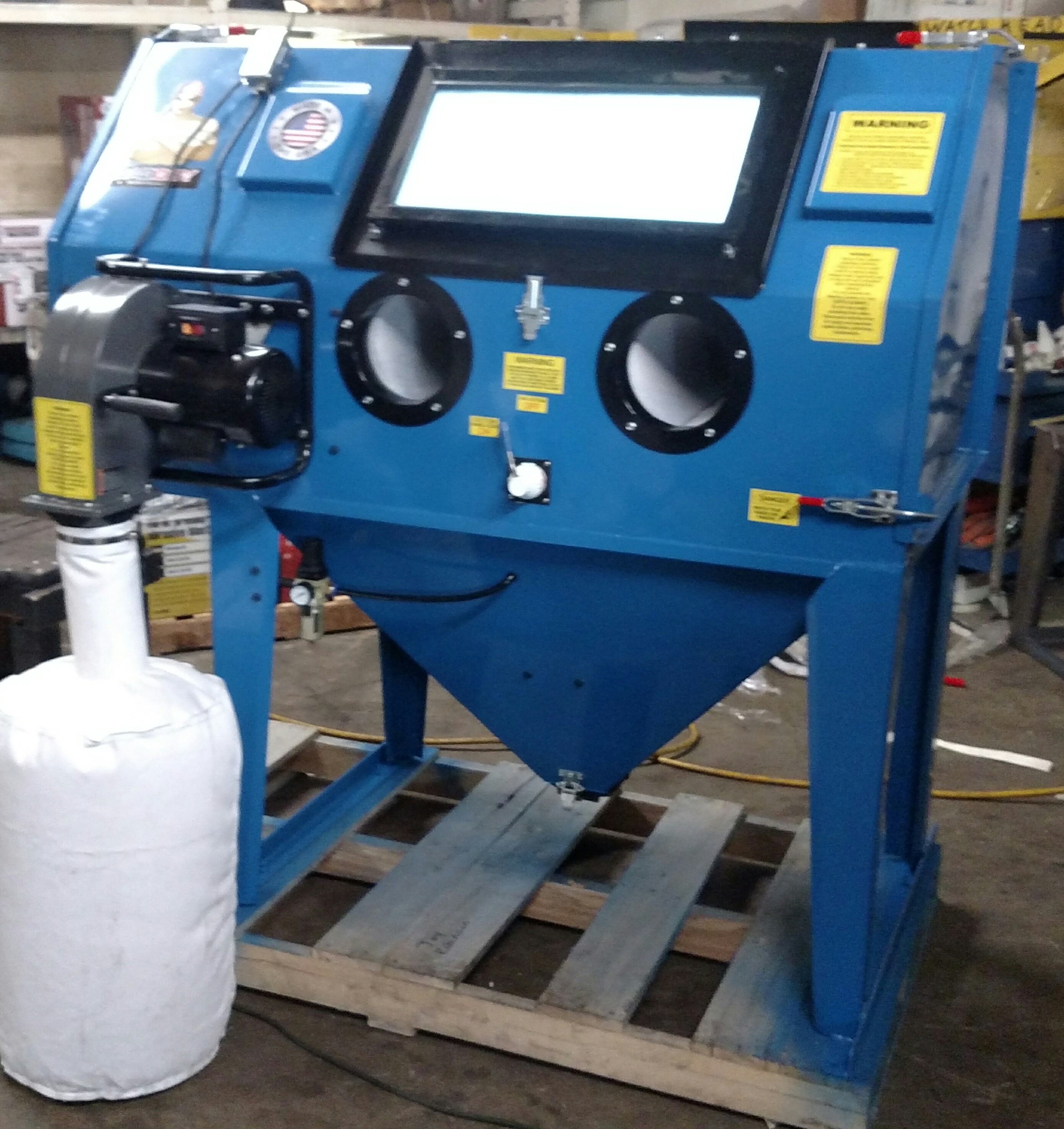 MEDIA BLAST BB1060LEDBVRHVFL BADBOY Blasters