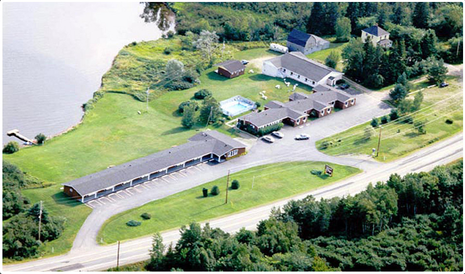 Trailsman Motel Baddeck Cape Breton Nova Scotia