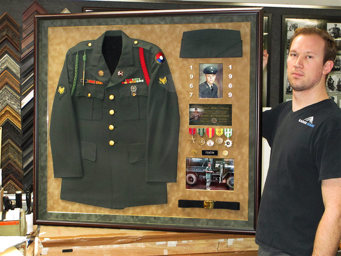 Uniform Framing from Badge Frame