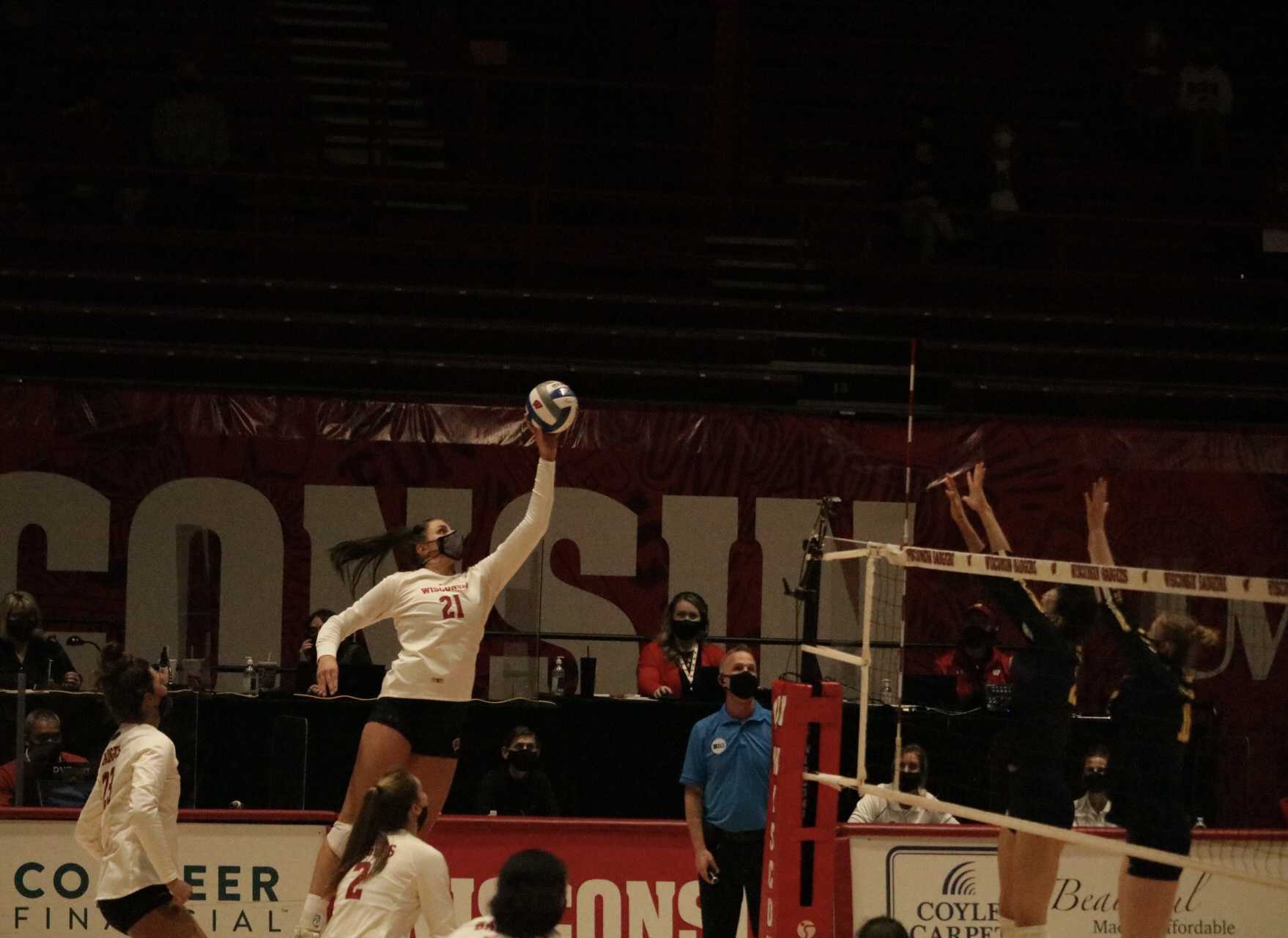 Volleyball Wisconsin two additions to team for 2023 campaign