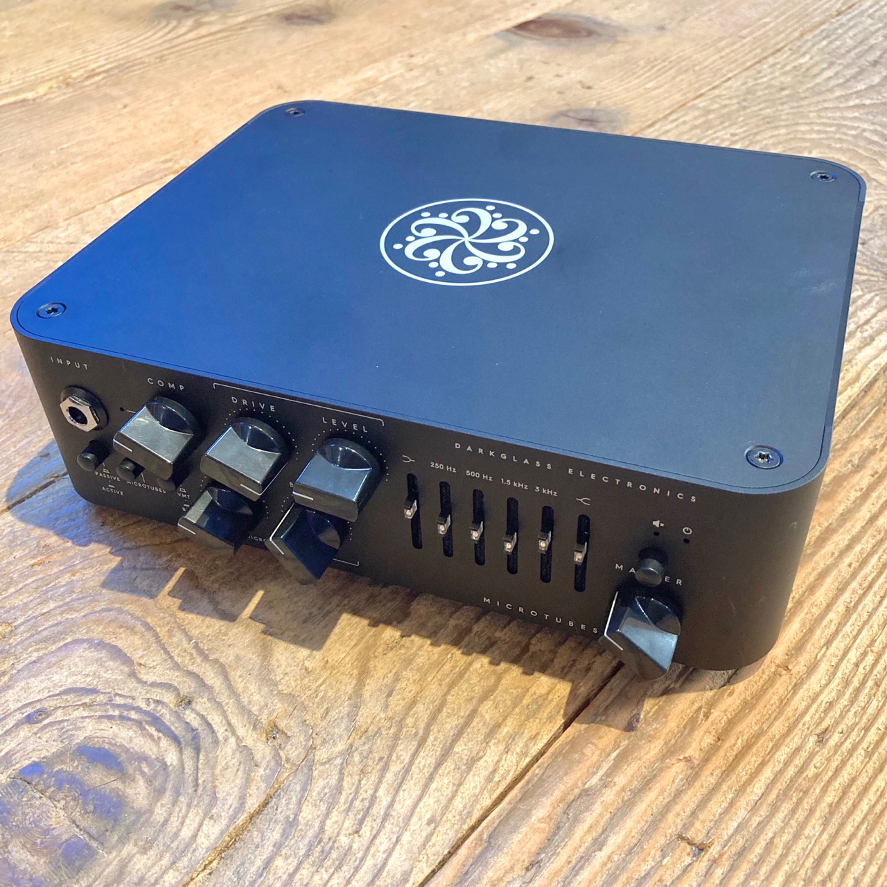 Darkglass Electronics Microtubes 500 v2 BAFF MUSIC