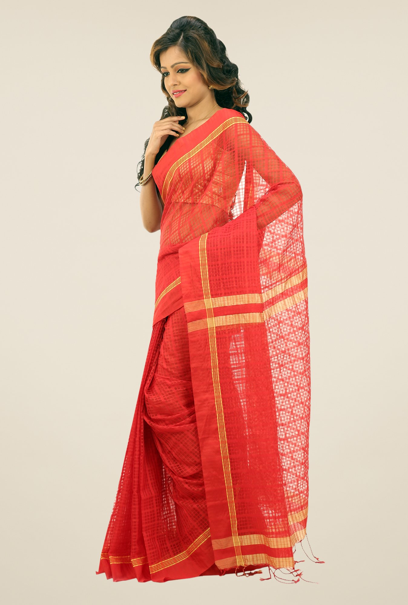 20 Types Of Sarees For Every Woman To Own! Baggout