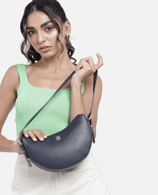 BEST SHOULDER BAG BRANDS IN INDIA FOR WOMEN! Baggout