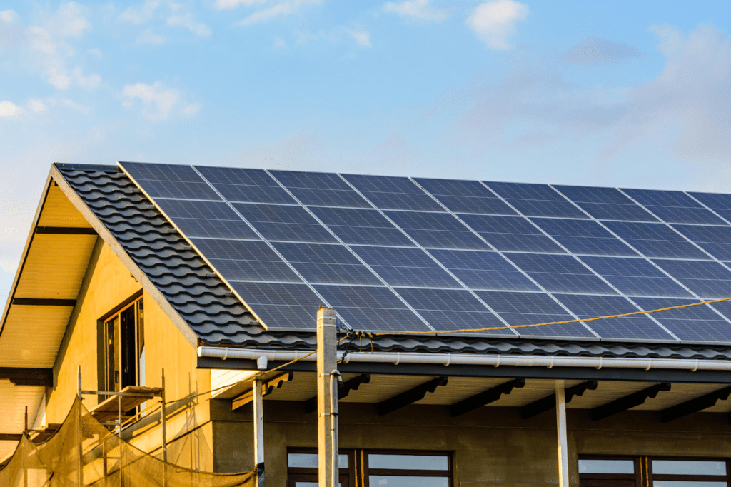 A Complete Guide to Solar Rechargeable Batteries Baggout