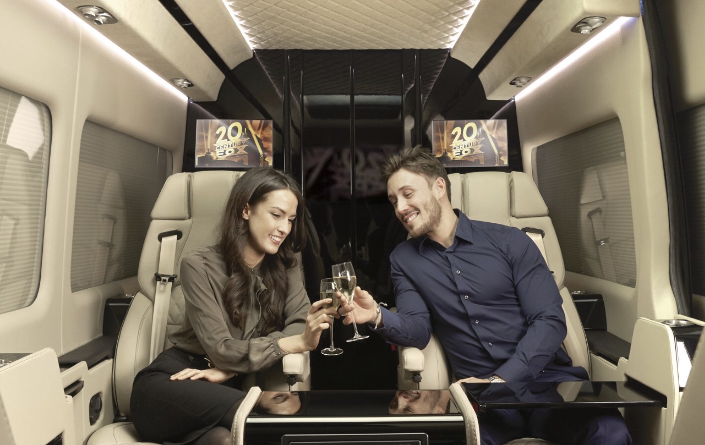 Nassau Airport Premier Mercedes Sprinter/ Express Ground Transportation