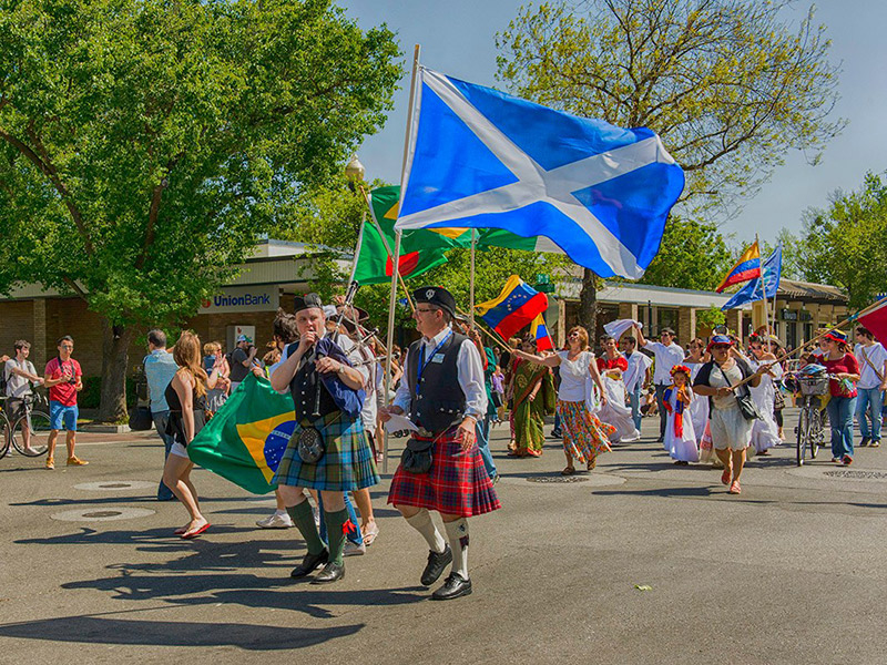 Kingsburg Swedish Festival 2023 Bobby Pinkman, 1954-2021 / Moisture Issues / The Nicol-Brown Ten / Pleasanton Results - Bagpipe News