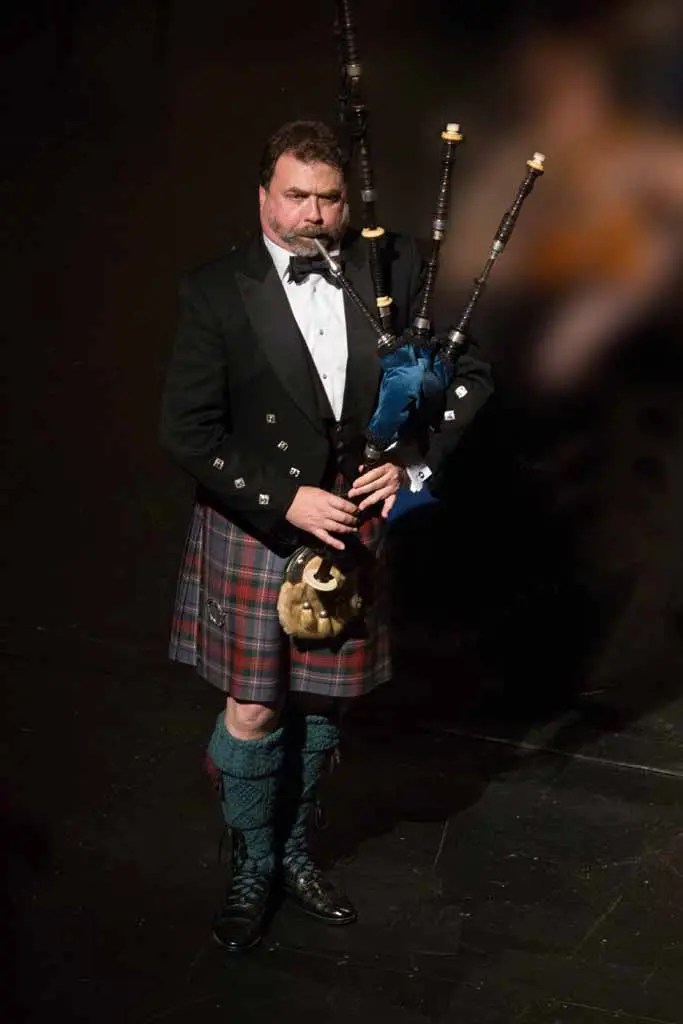 How does a Bagpipe Work? Concert Pitch Bagpipe Entertainment
