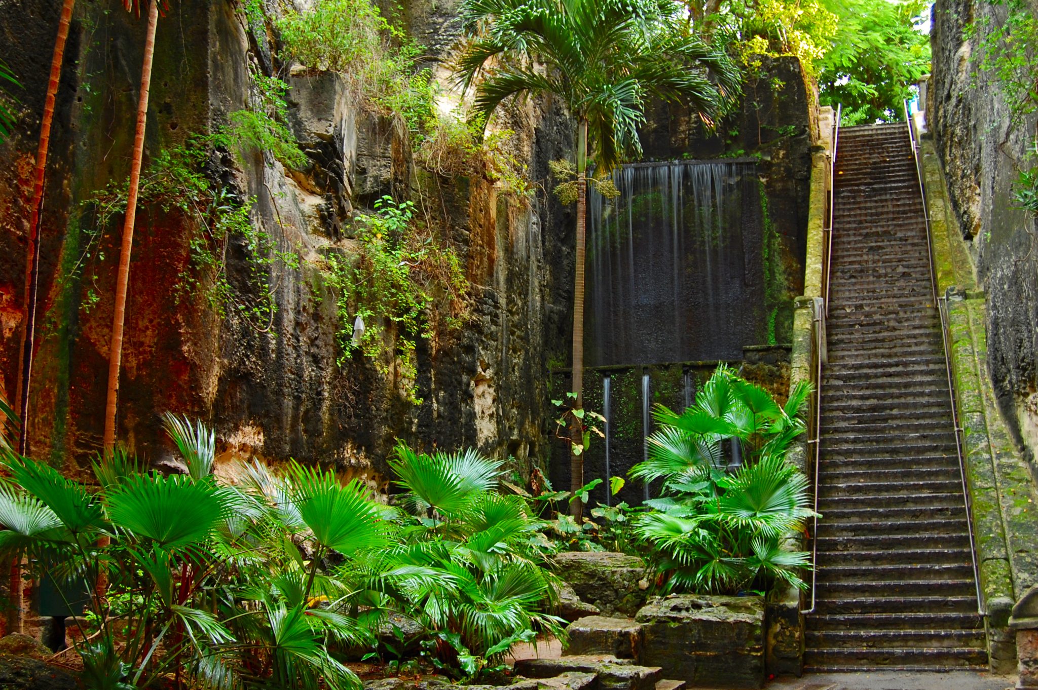 The Queen's Staircase aka 66 steps Bahamas Information Guide