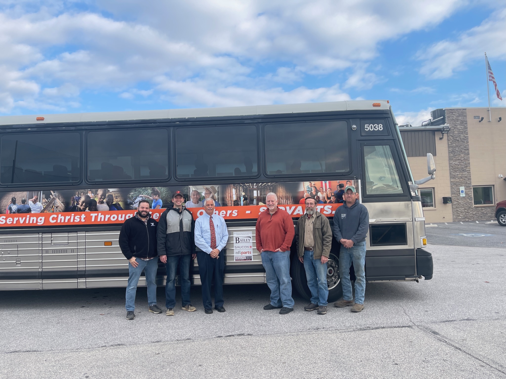 Bailey Coach Donates a Bus to a Local Nonprofit Bailey Coach