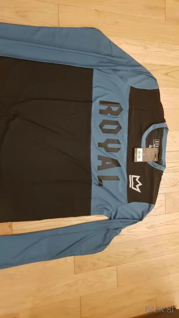 Dresi Royal Novi dolg rokav Large različne barve BAJK.SI