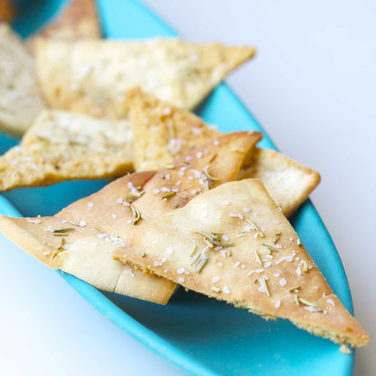 Baked Rosemary Pita Chips Recipe