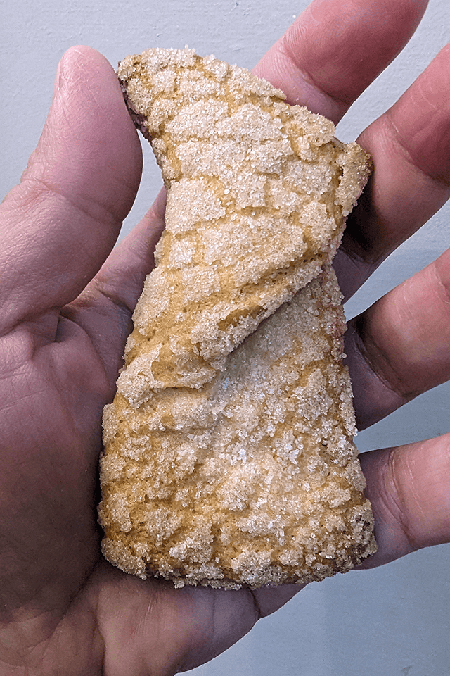 Egg Kichel Baked And Churned