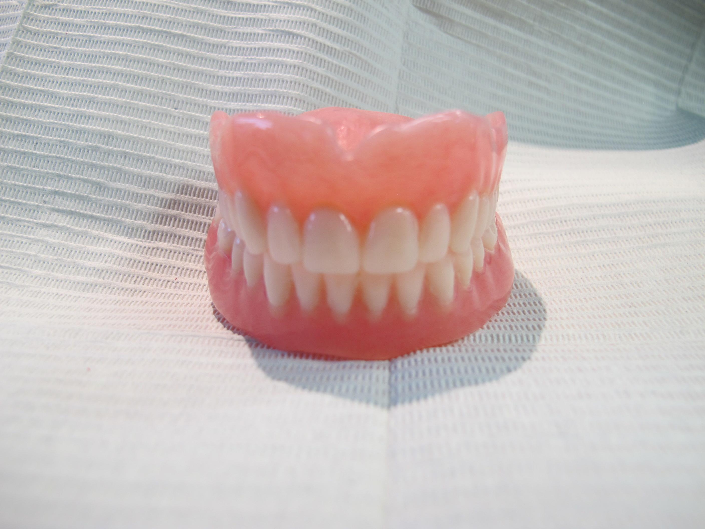 Complete Dentures in Windsor Baker Lanoue Denture Clinic