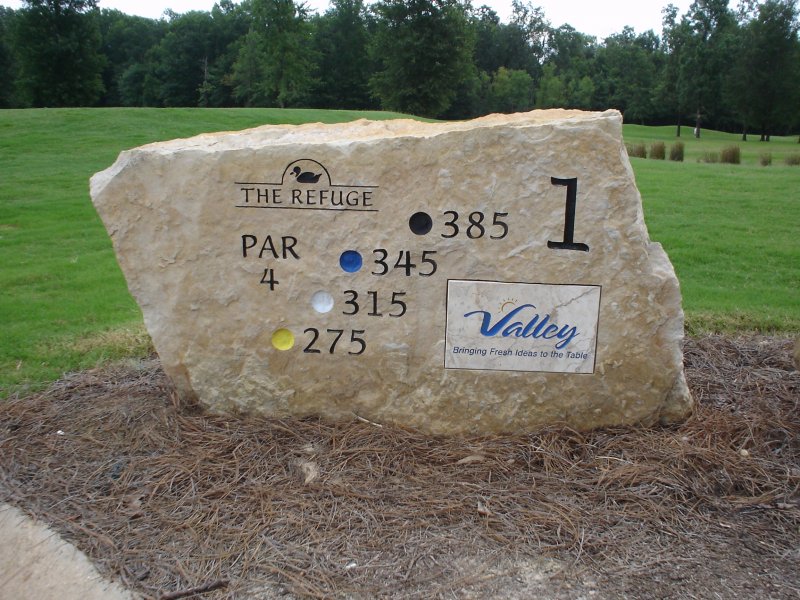 Stone Tee Signage Baker Golf Aids