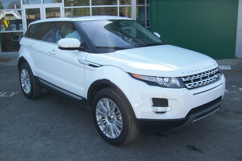 New Vehicle of the Week 2013 Land Rover Range Rover Evoque Prestige
