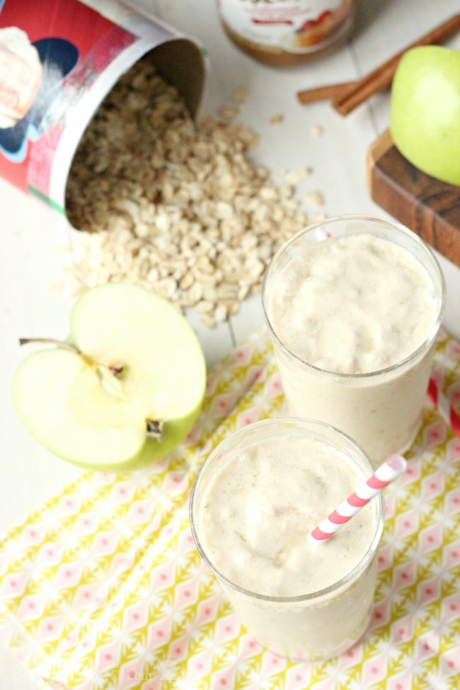 Green Apple Cookie Butter Oat Smoothie, and How to Organize Your