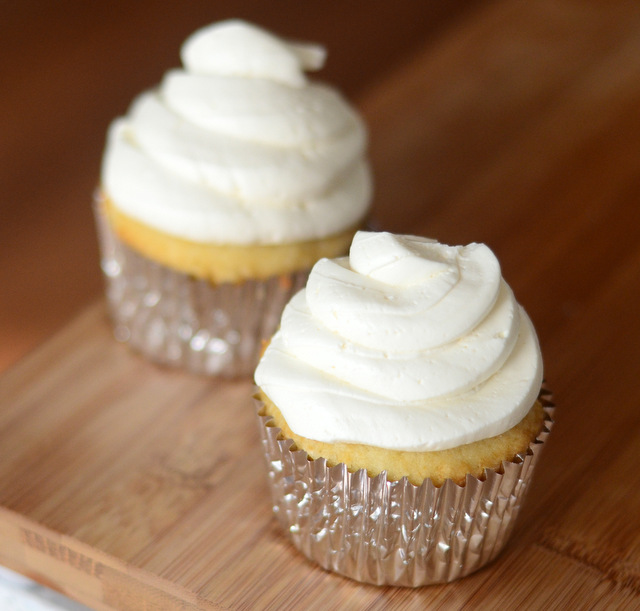 How to Make NoCook Meringue Buttercream Baking Bites