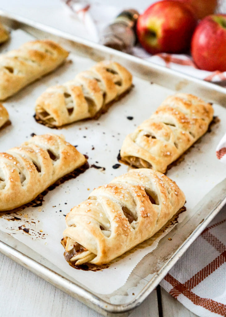 Simple Apple Strudel Baking for friends