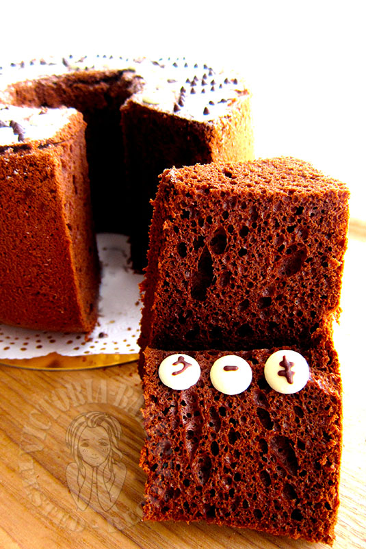 Japanese Dark Pearl Chocolate Chiffon Cake 日式黑珍珠戚风蛋糕 ٩(๑ơలơ)۶