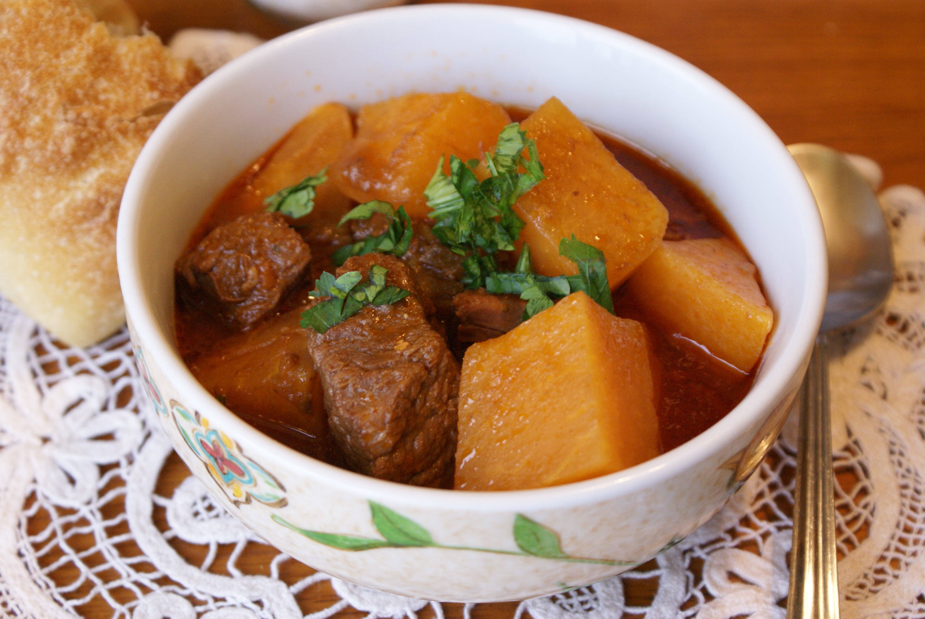 Beef stew with rutabaga