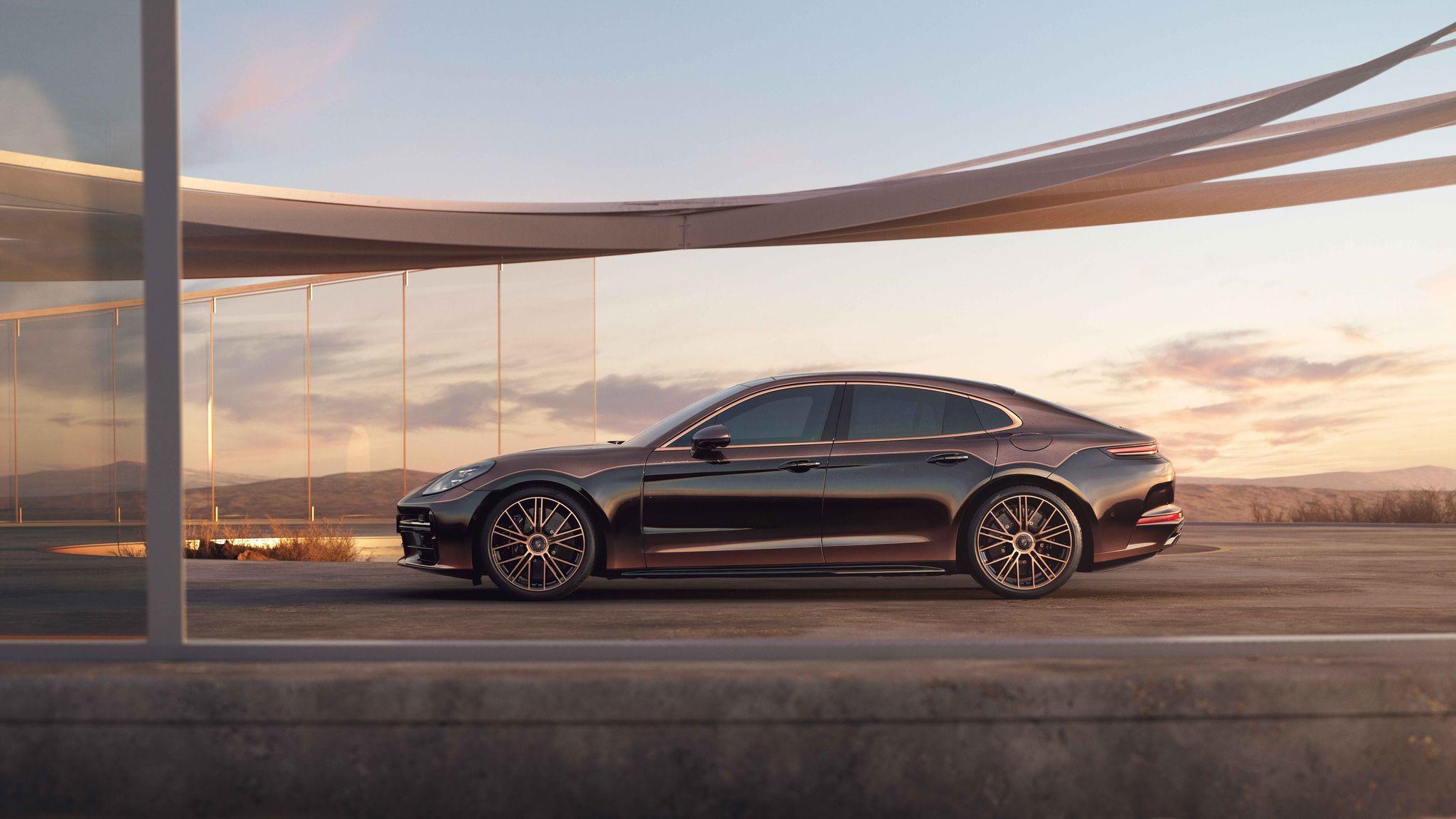 Porsche Showed the New Panamera with a GoldPlated Body (PHOTO) Baku